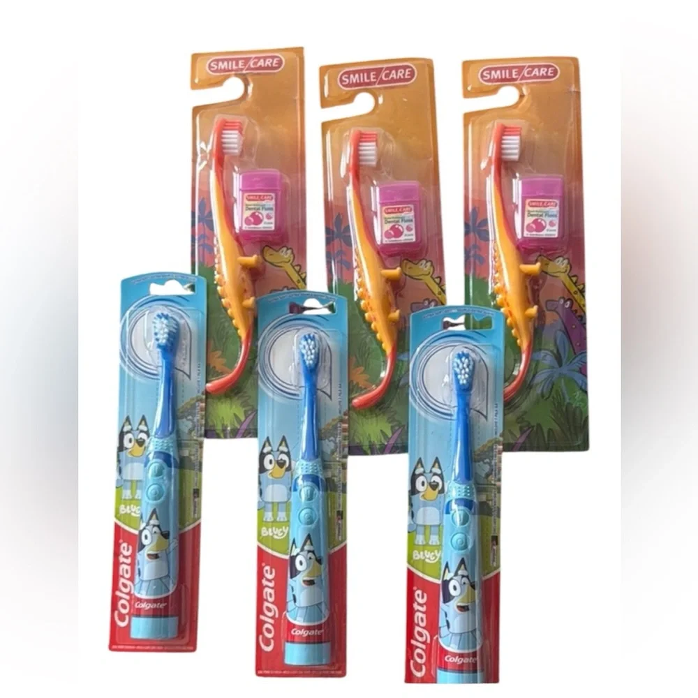 Colgate and SmileCare Toothbrush Set Lot Bundle of 6